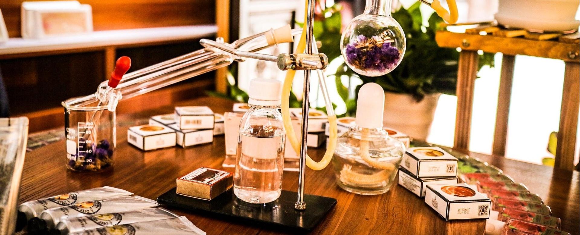 Beauty Product Store -Beauty Product Store perfume 2713510 1920